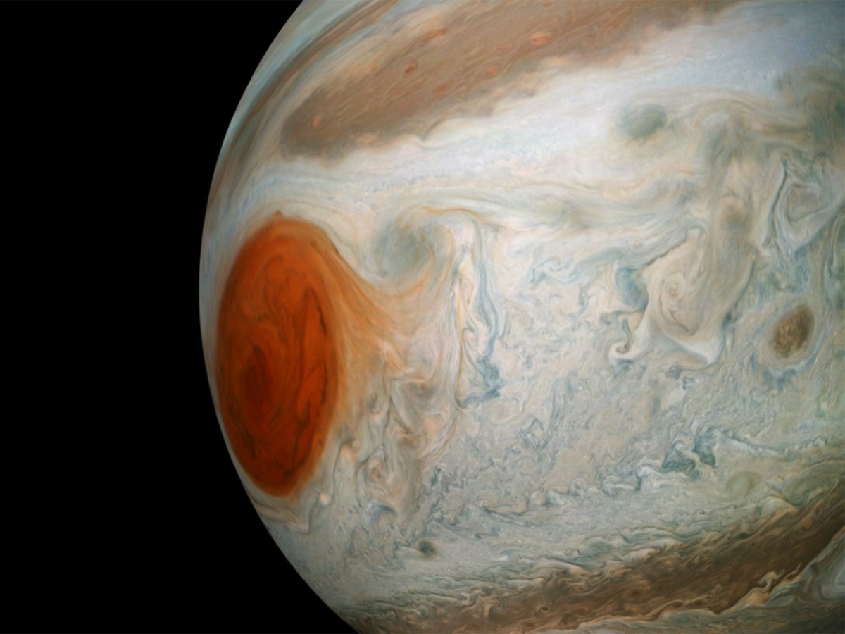 Nuevas alucinantes fotos de Júpiter enviadas por la sonda Juno