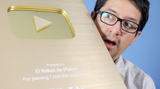 YouTube entrega el Botón de Oro a El Robot de Platón