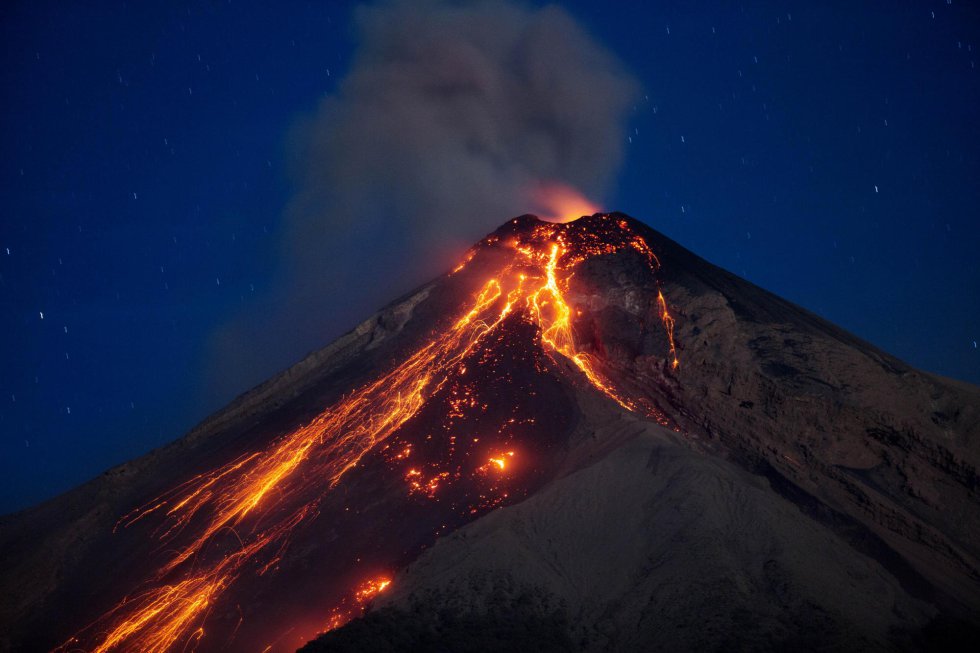 ¿Por qué hay tantas erupciones volcánicas devastadoras en este momento?