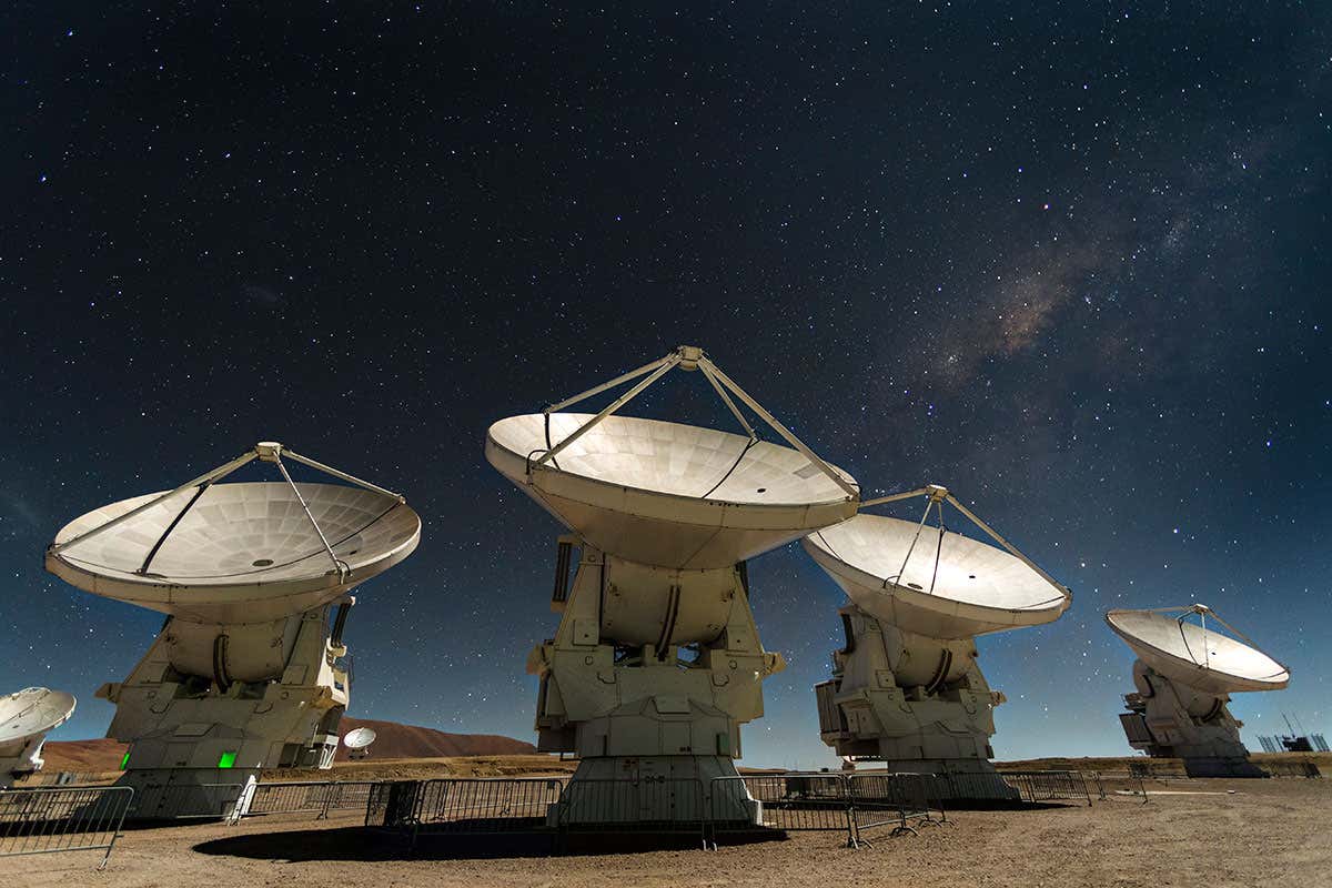 Astrónomos encuentran docenas de galaxias perdidas del universo primitivo