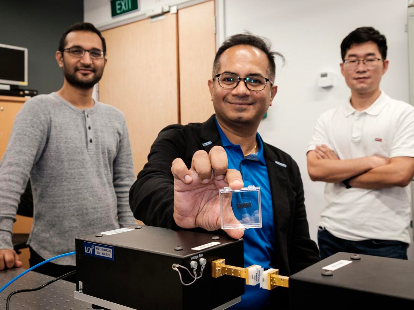 Más allá del 5G: científicos construyen un nuevo chip inalámbrico de ultra-alta-velocidad