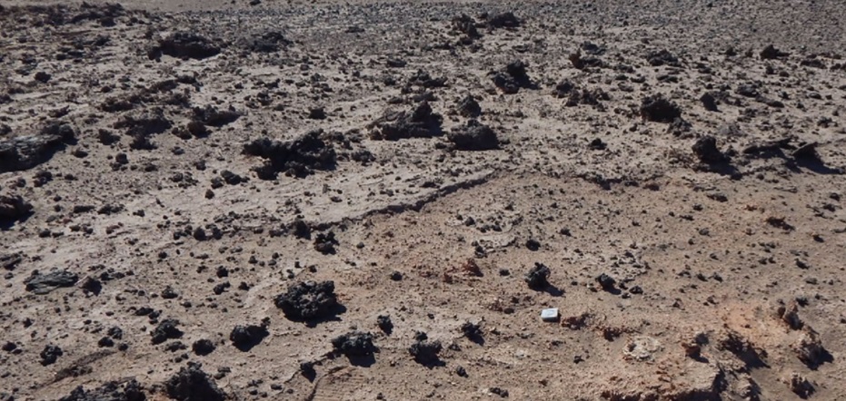 Un antiguo cometa pudo haber sido la fuente de las misteriosas franjas de vidrio en el desierto chileno
