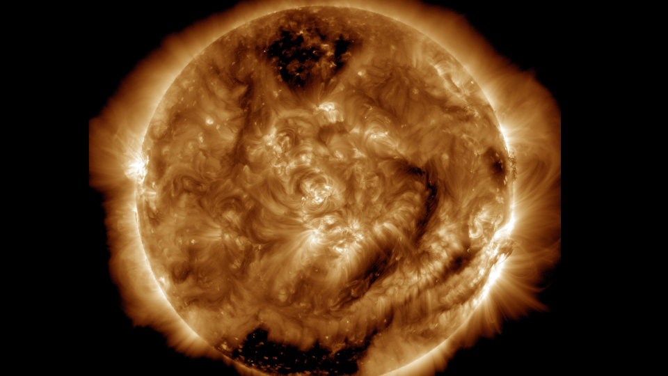 La actividad del Sol podría alcanzar su punto máximo más pronto de lo esperado, afirma estudio