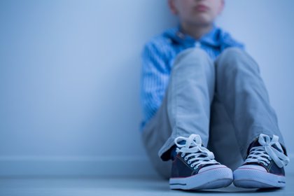 Los traumas de la niñez se asocian con un mayor riesgo de padecer esclerosis múltiple