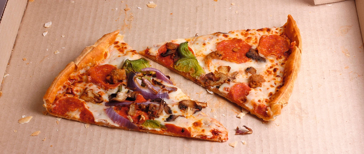 ¿Por qué las sobras de pizza saben tan bien?