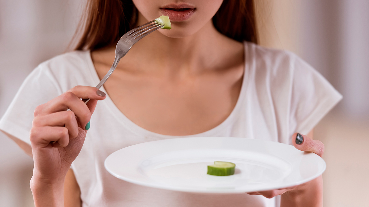 La anorexia podría afectar la estructura del cerebro y reducir su volumen
