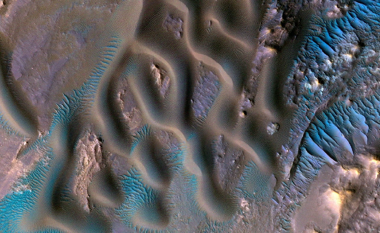 La NASA comparte imágenes de impresionantes ondas ‘azules’ en Marte
