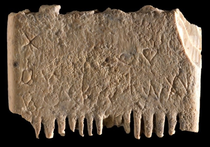 Arqueólogos encuentran la oración más antigua del primer alfabeto del mundo