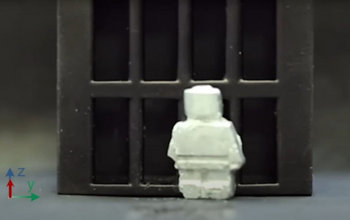 Científicos crean un mini robot humanoide que cambia de forma [VIDEO]